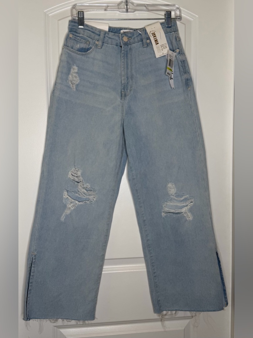Kensie True Vintage Wide Leg Western Jeans NWT Size 4/27 Light Wash Distressed - Picture 2 of 12